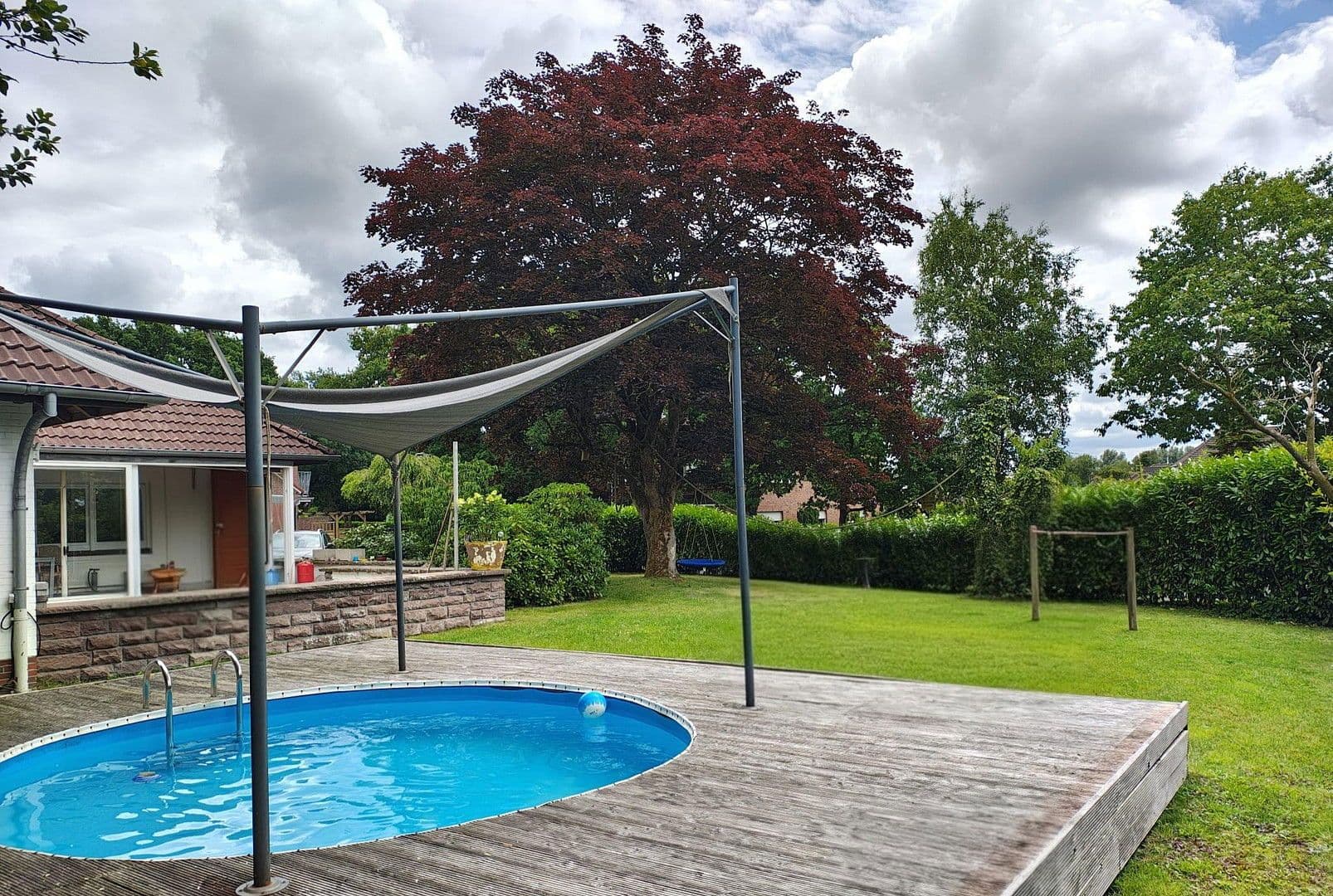 Prodej domu 220 m², pozemek 1.069 m², Tränkeweg 5, Aurich, Dolní Sasko Prodej domu 220 m², pozemek 1.069 m², Tränkeweg 5, Aurich, Dolní Sasko