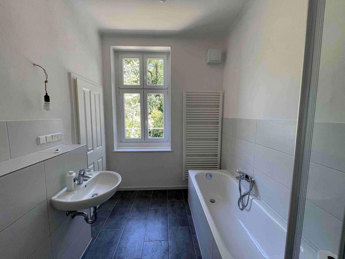 Pronájem bytu 1+1 54 m², Wuthenower Str. 1-2, Neuruppin, Braniborsko Pronájem bytu 1+1 54 m², Wuthenower Str. 1-2, Neuruppin, Braniborsko