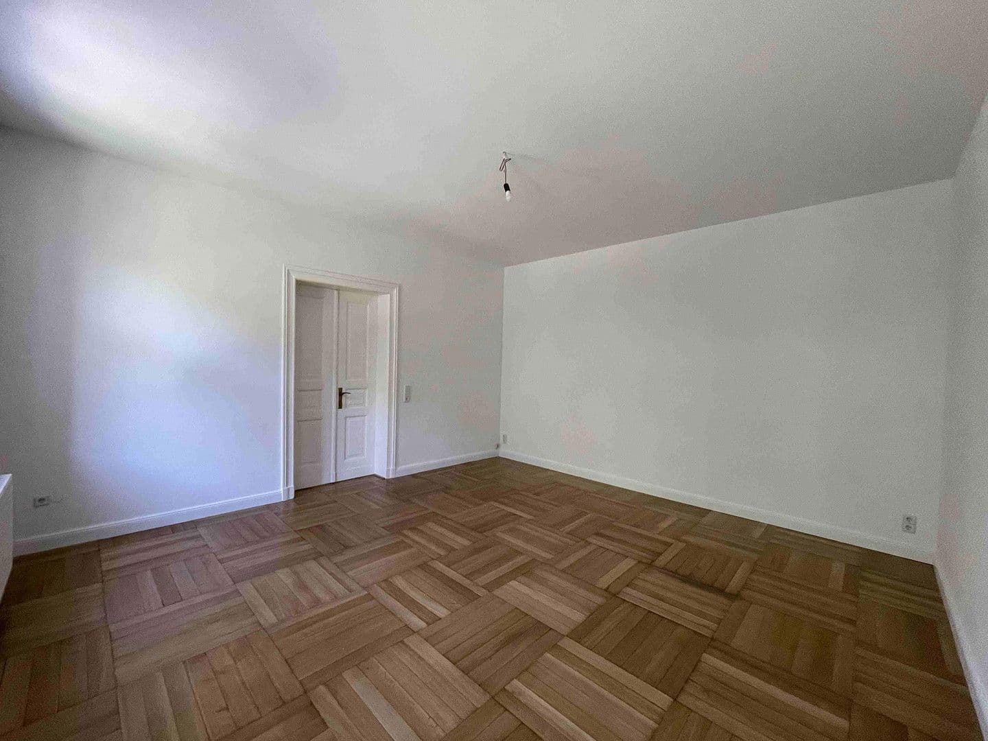 Pronájem bytu 1+1 54 m², Wuthenower Str. 1-2, Neuruppin, Braniborsko Pronájem bytu 1+1 54 m², Wuthenower Str. 1-2, Neuruppin, Braniborsko