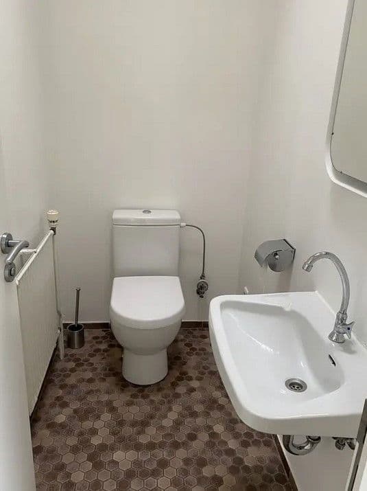 Pronájem kanceláře 120 m², Stockstadt am Rhein, Hessen Pronájem kanceláře 120 m², Stockstadt am Rhein, Hessen