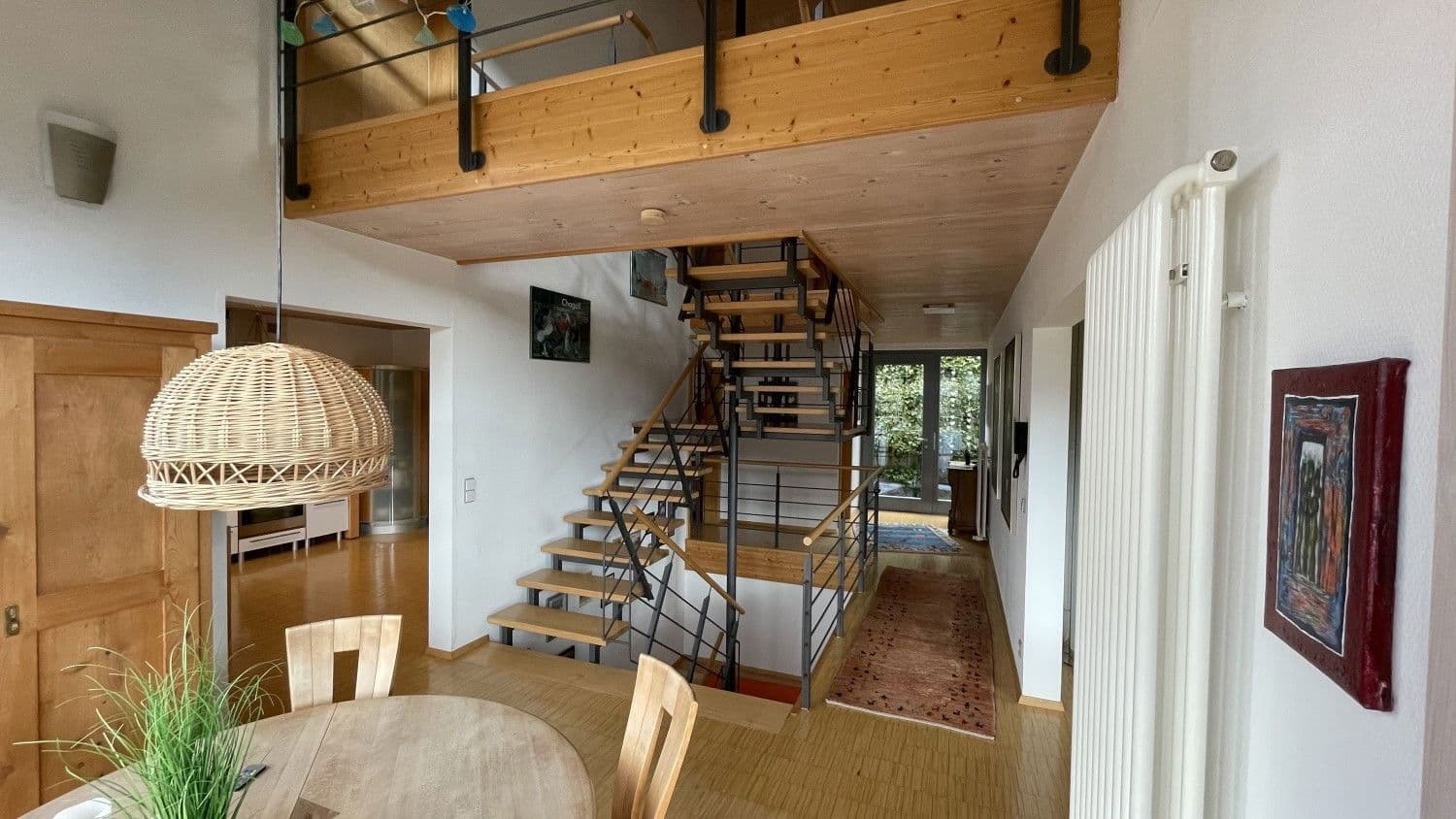 Prodej domu 192 m², pozemek 809 m², Schramberg, Bádensko-Württembersko Prodej domu 192 m², pozemek 809 m², Schramberg, Bádensko-Württembersko