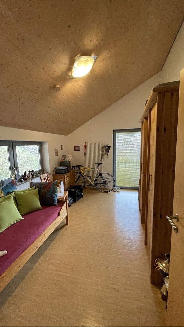 Prodej domu 192 m², pozemek 809 m², Schramberg, Bádensko-Württembersko Prodej domu 192 m², pozemek 809 m², Schramberg, Bádensko-Württembersko