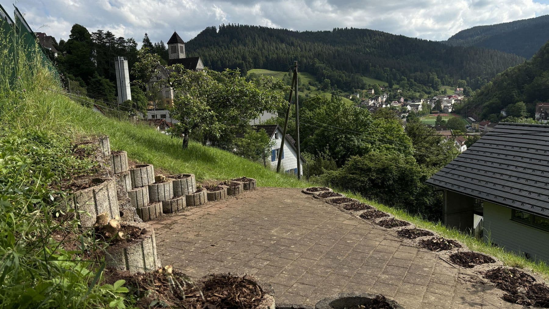 Prodej domu 192 m², pozemek 809 m², Schramberg, Bádensko-Württembersko Prodej domu 192 m², pozemek 809 m², Schramberg, Bádensko-Württembersko