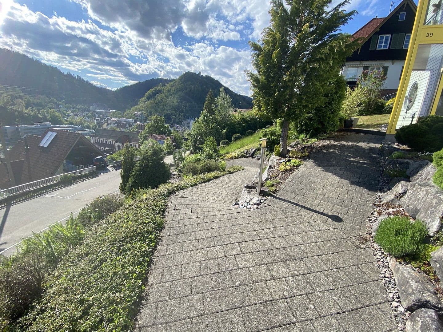 Prodej domu 192 m², pozemek 809 m², Schramberg, Bádensko-Württembersko Prodej domu 192 m², pozemek 809 m², Schramberg, Bádensko-Württembersko