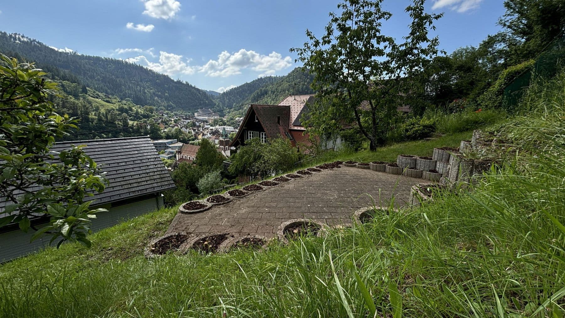 Prodej domu 192 m², pozemek 809 m², Schramberg, Bádensko-Württembersko Prodej domu 192 m², pozemek 809 m², Schramberg, Bádensko-Württembersko