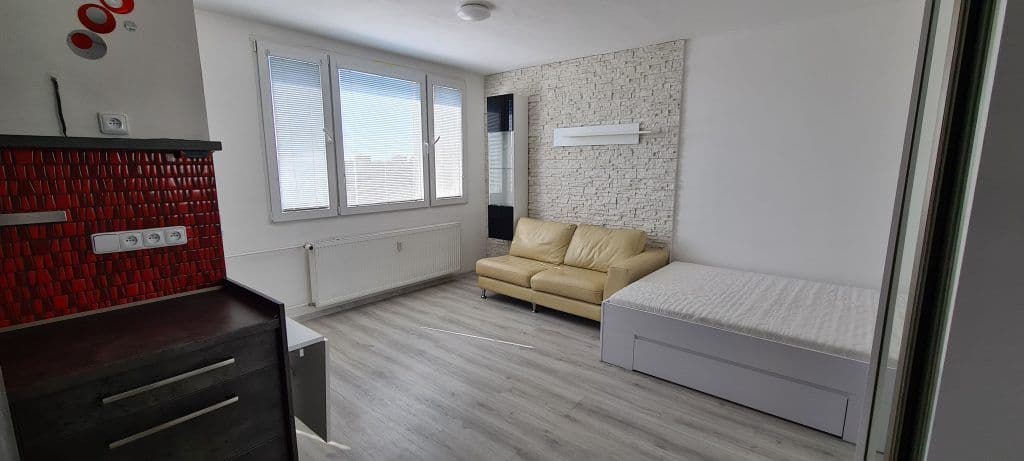 Pronájem bytu 1+kk 35 m², Bílinská, Praha, Praha Pronájem bytu 1+kk 35 m², Bílinská, Praha, Praha