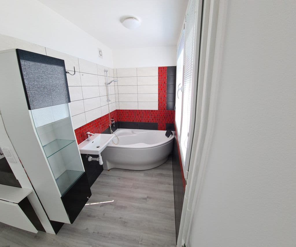 Pronájem bytu 1+kk 35 m², Bílinská, Praha, Praha Pronájem bytu 1+kk 35 m², Bílinská, Praha, Praha