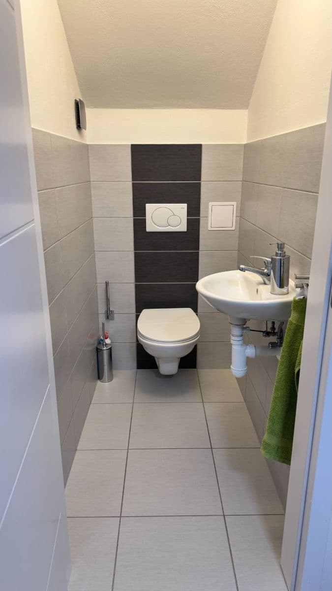 Prodej domu 87 m², pozemek 485 m², Rosická, Popůvky, Jihomoravský kraj Prodej domu 87 m², pozemek 485 m², Rosická, Popůvky, Jihomoravský kraj