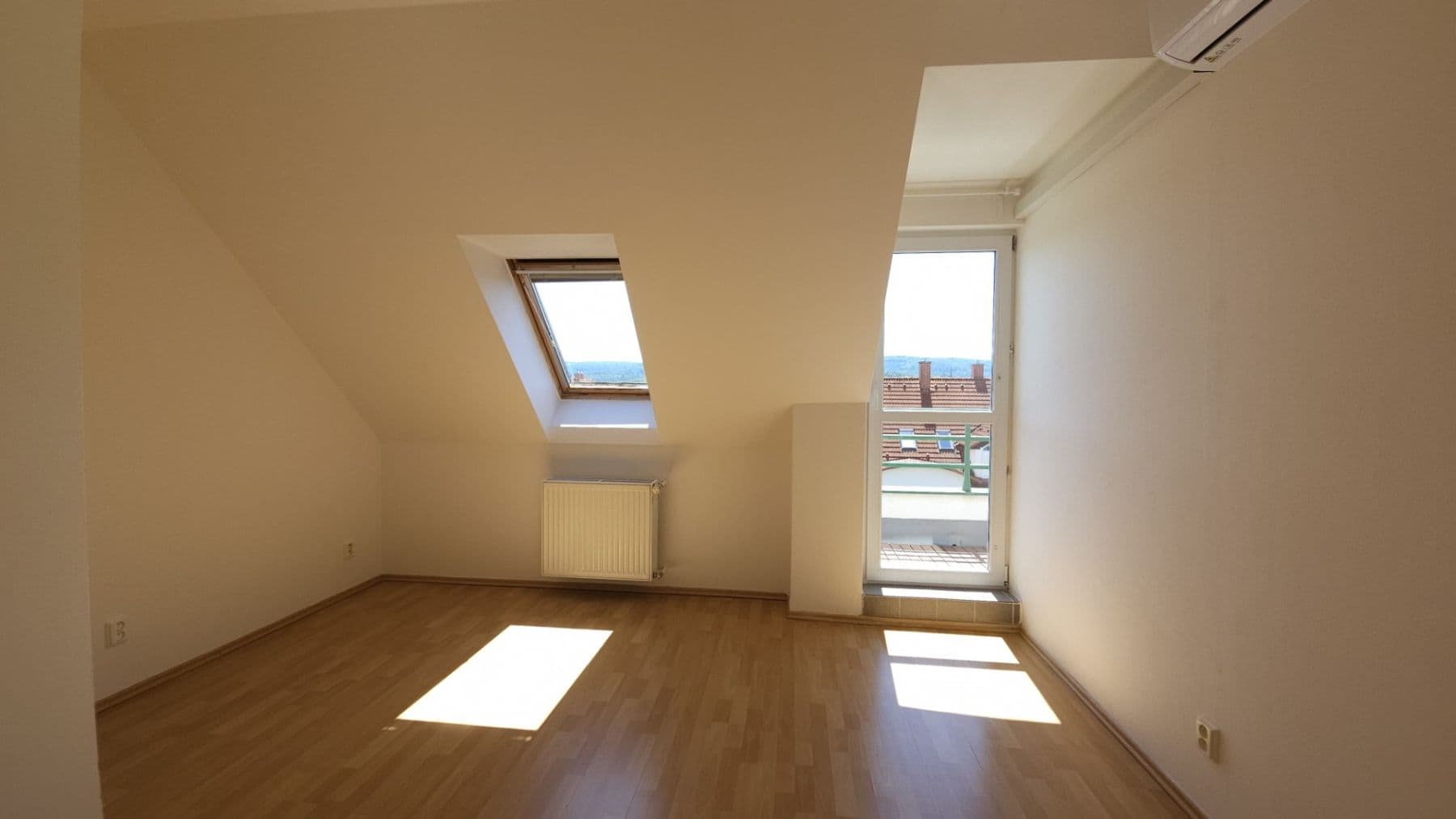 Prodej bytu 2+1 58 m², Lesní, Bílovice nad Svitavou, Jihomoravský kraj Prodej bytu 2+1 58 m², Lesní, Bílovice nad Svitavou, Jihomoravský kraj