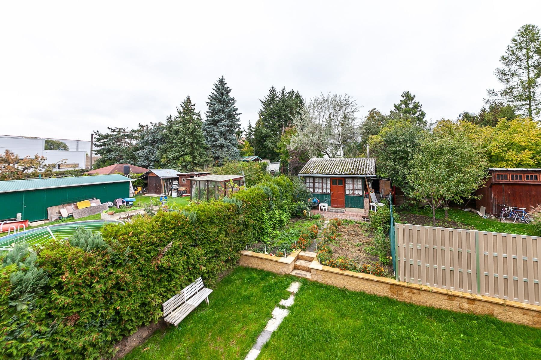 Prodej bytu 4+1 371 m², Palouky, Hostivice, Středočeský kraj Prodej bytu 4+1 371 m², Palouky, Hostivice, Středočeský kraj