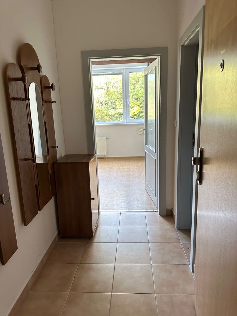 Pronájem bytu 1+kk 36 m², Zahradníčkova, Praha, Praha Pronájem bytu 1+kk 36 m², Zahradníčkova, Praha, Praha
