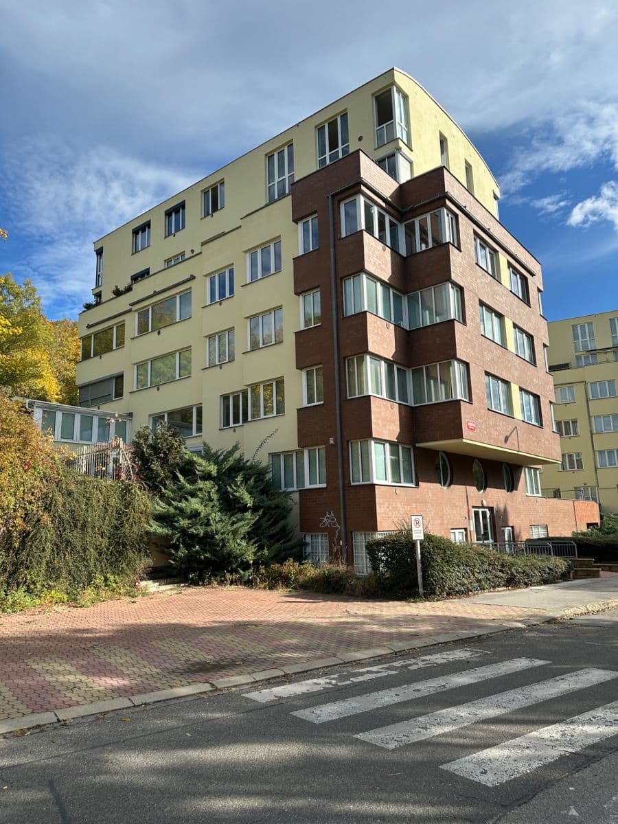 Pronájem bytu 1+kk 36 m², Zahradníčkova, Praha, Praha Pronájem bytu 1+kk 36 m², Zahradníčkova, Praha, Praha