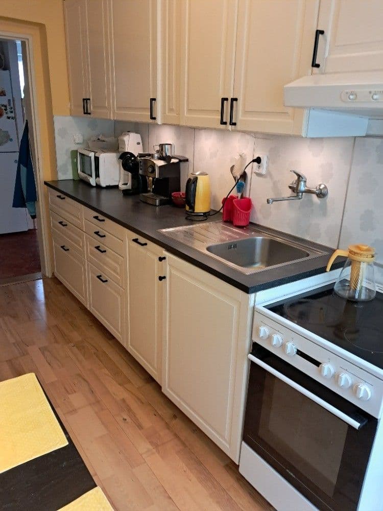 Prodej bytu 3+1 72 m², U Rybníčku, Velké Přílepy, Středočeský kraj Prodej bytu 3+1 72 m², U Rybníčku, Velké Přílepy, Středočeský kraj