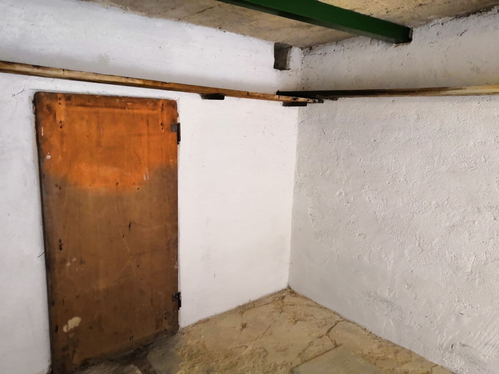 Pronájem garáže 17 m², Zeleného, Brno, Jihomoravský kraj Pronájem garáže 17 m², Zeleného, Brno, Jihomoravský kraj