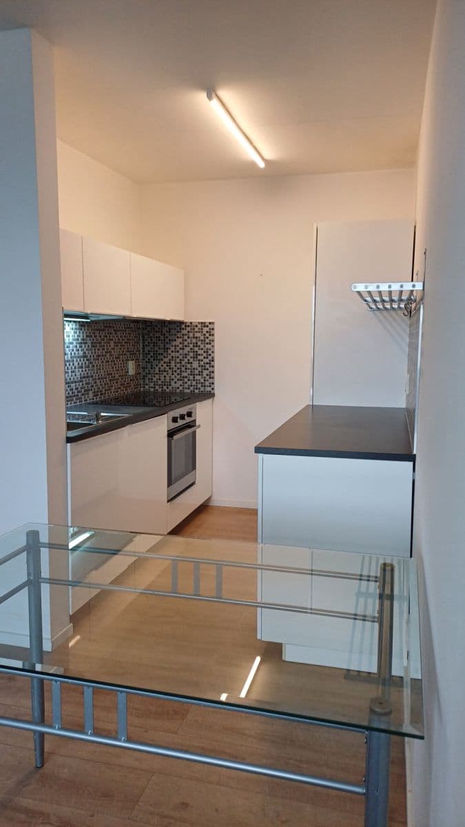 Pronájem bytu 2+kk 43 m², Luhovská, Praha, Praha Pronájem bytu 2+kk 43 m², Luhovská, Praha, Praha