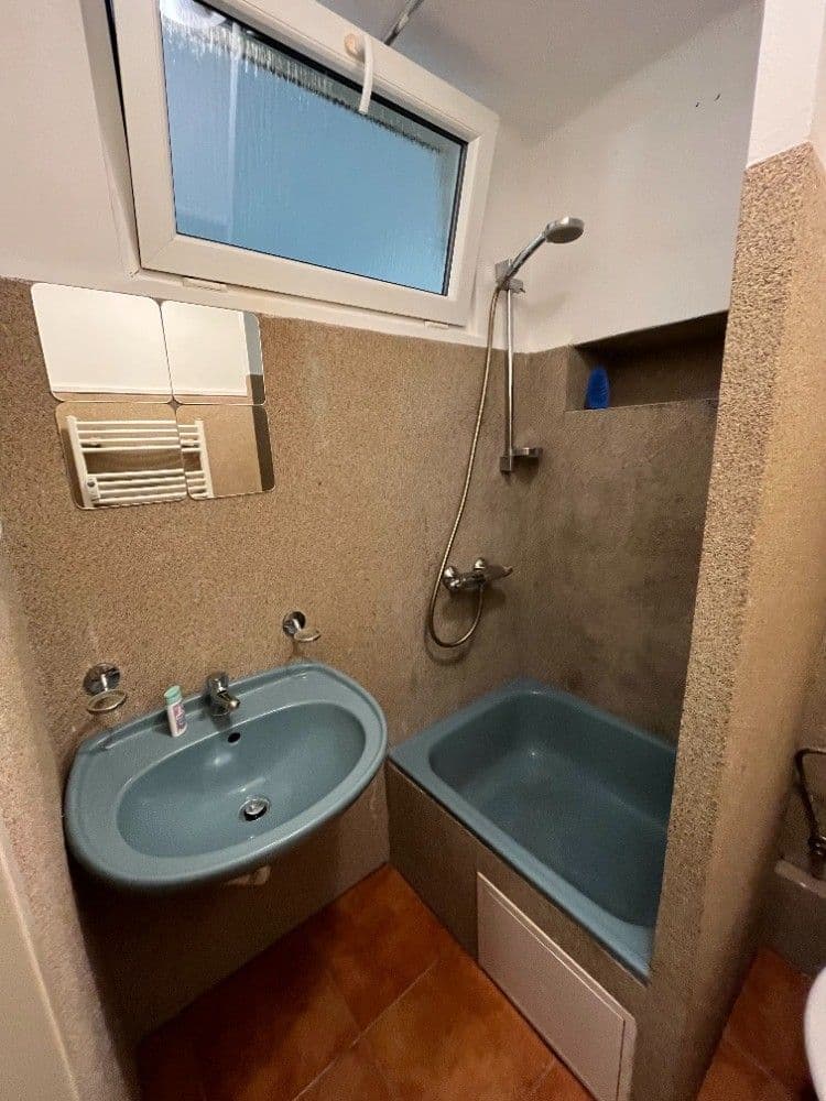 Prodej bytu 1+1 29 m², Kyjevská, Plzeň, Plzeňský kraj Prodej bytu 1+1 29 m², Kyjevská, Plzeň, Plzeňský kraj