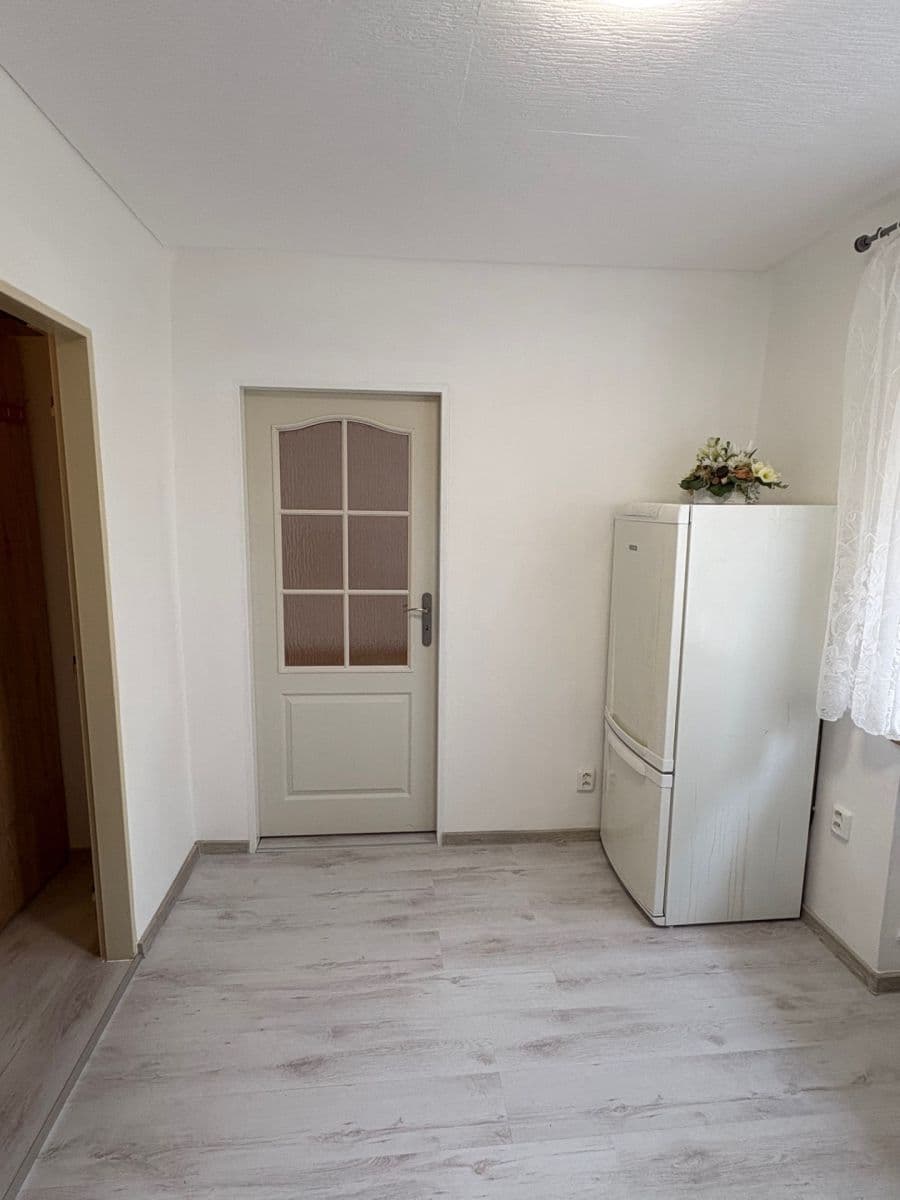 Prodej bytu 1+1 29 m², Kyjevská, Plzeň, Plzeňský kraj Prodej bytu 1+1 29 m², Kyjevská, Plzeň, Plzeňský kraj