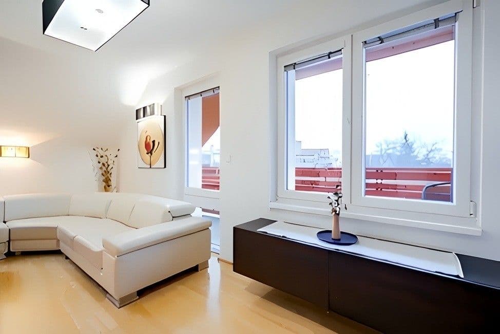 Pronájem bytu 4+kk 130 m², Na Slavíkově, Praha, Praha Pronájem bytu 4+kk 130 m², Na Slavíkově, Praha, Praha