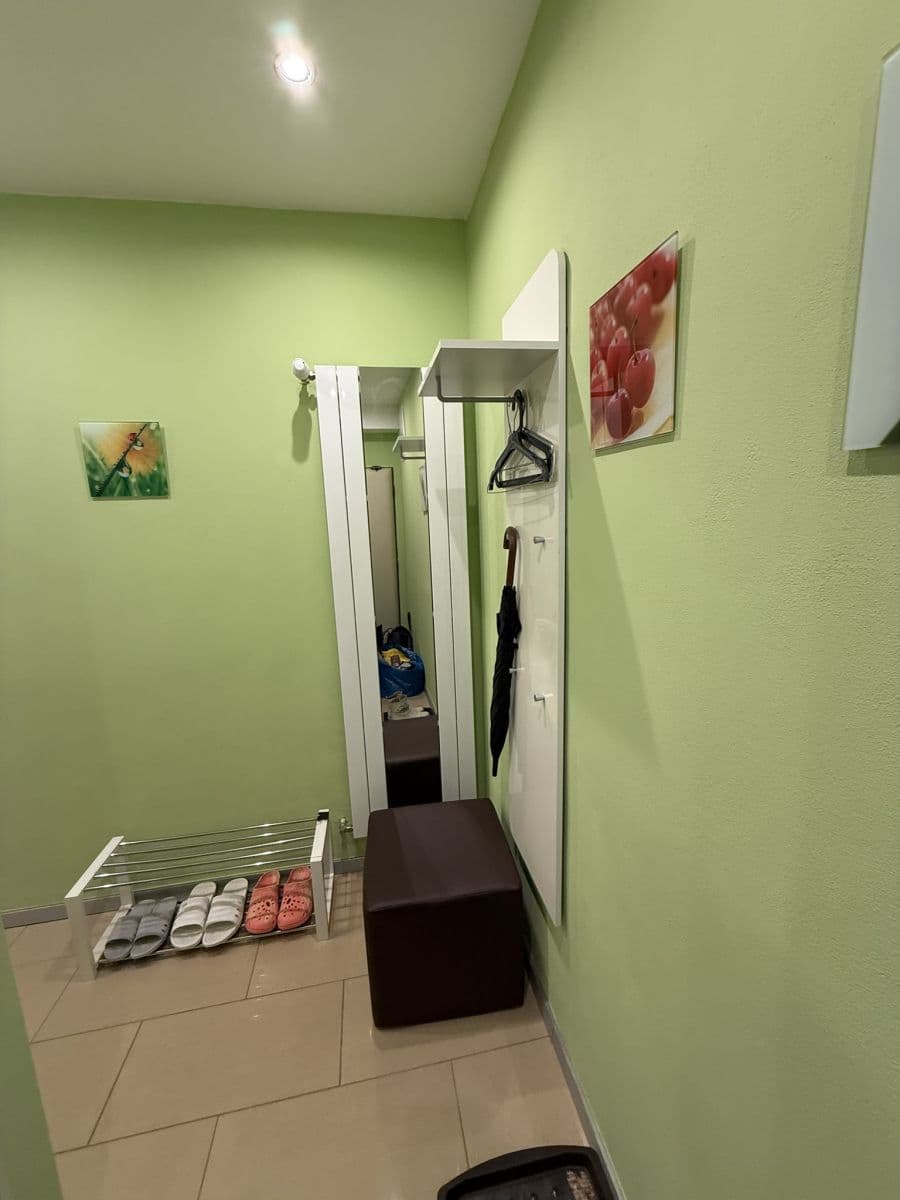 Pronájem bytu 47 m², Na Cihlářce A, Praha, Praha Pronájem bytu 47 m², Na Cihlářce A, Praha, Praha