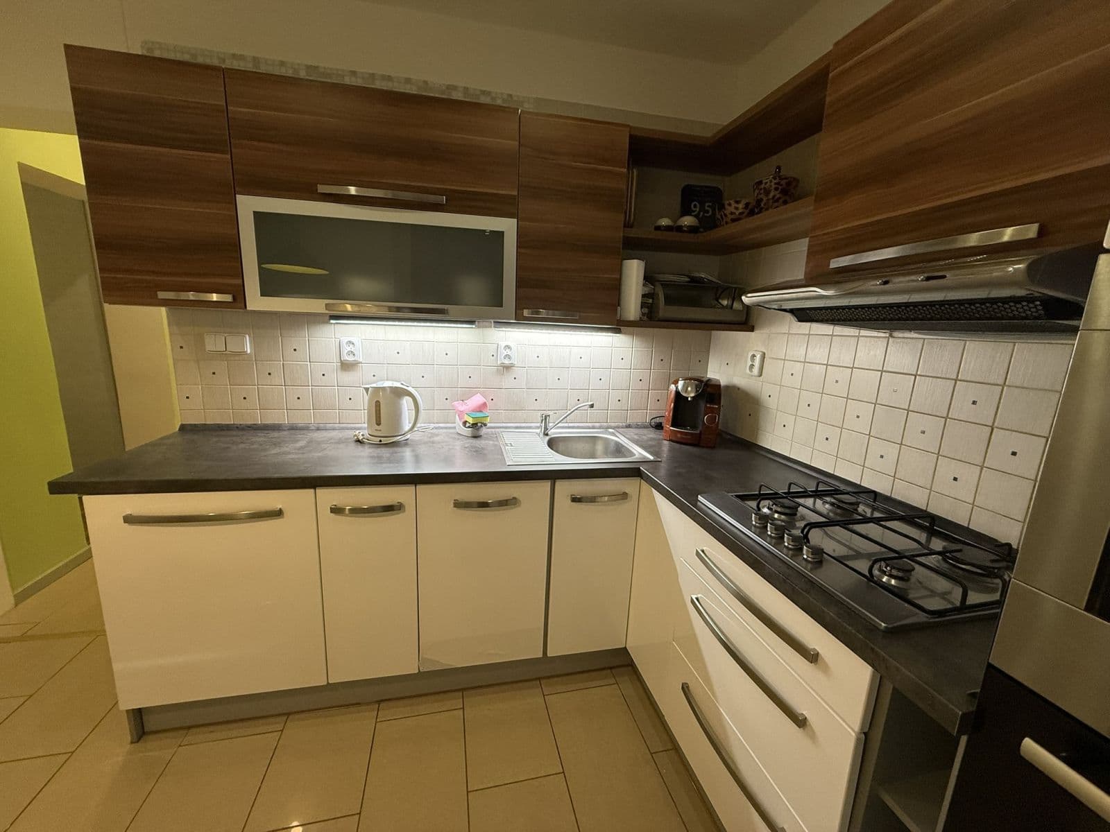 Pronájem bytu 47 m², Na Cihlářce A, Praha, Praha Pronájem bytu 47 m², Na Cihlářce A, Praha, Praha