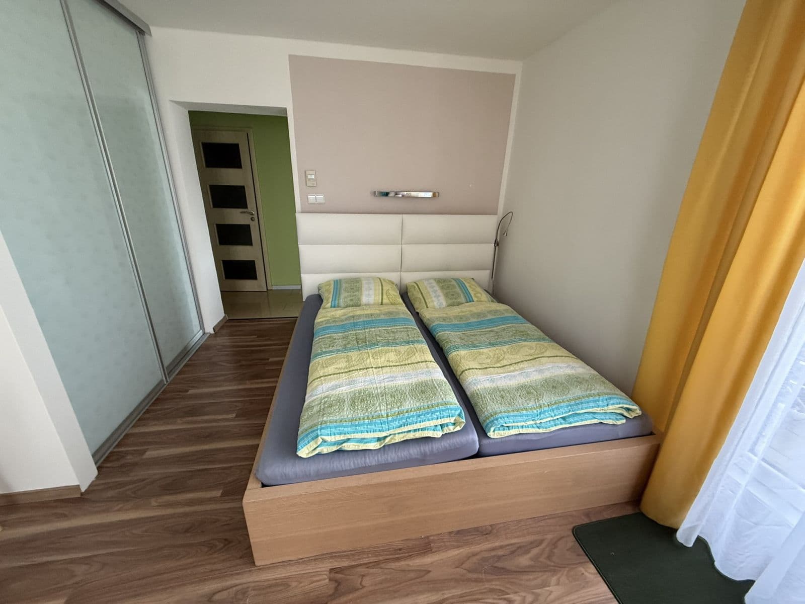 Pronájem bytu 47 m², Na Cihlářce A, Praha, Praha Pronájem bytu 47 m², Na Cihlářce A, Praha, Praha
