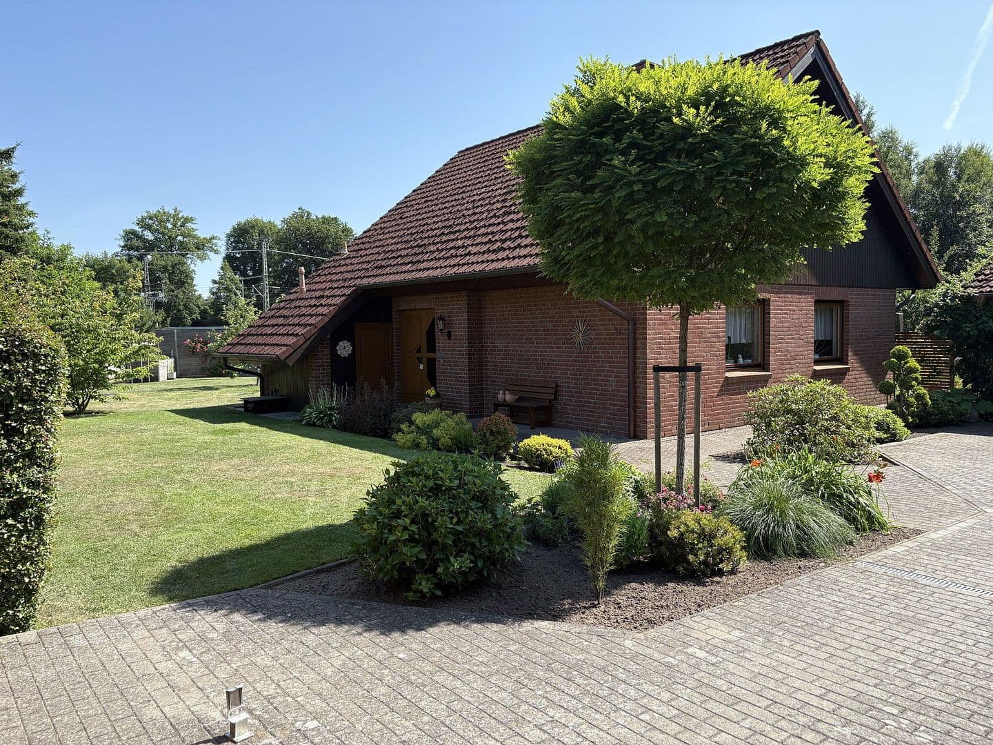 Prodej domu 127 m², pozemek 1.465 m², Hagenow, Mecklenburg-Vorpommern Prodej domu 127 m², pozemek 1.465 m², Hagenow, Mecklenburg-Vorpommern