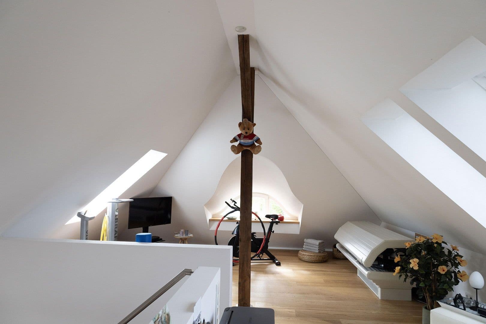 Pronájem bytu 4+kk 138 m², Wilhelminenstr. 14, Glücksburg, Šlesvicko-Holštýnsko Pronájem bytu 4+kk 138 m², Wilhelminenstr. 14, Glücksburg, Šlesvicko-Holštýnsko