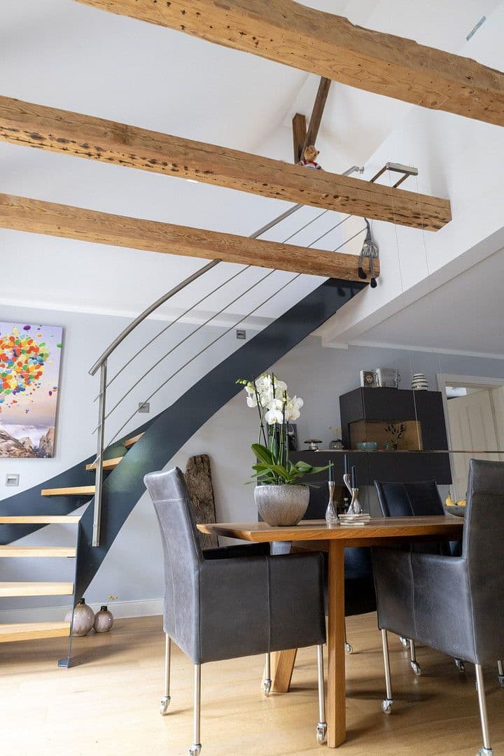 Pronájem bytu 4+kk 138 m², Wilhelminenstr. 14, Glücksburg, Šlesvicko-Holštýnsko Pronájem bytu 4+kk 138 m², Wilhelminenstr. 14, Glücksburg, Šlesvicko-Holštýnsko