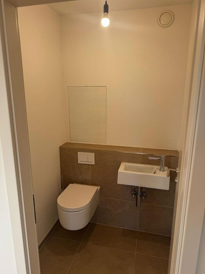 Prodej bytu 3+1 90 m², Honsellstraße 8, Kehl, Bádensko-Württembersko Prodej bytu 3+1 90 m², Honsellstraße 8, Kehl, Bádensko-Württembersko