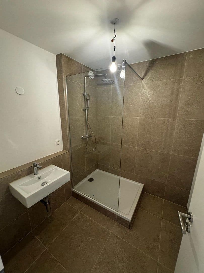 Prodej bytu 3+1 90 m², Honsellstraße 8, Kehl, Bádensko-Württembersko Prodej bytu 3+1 90 m², Honsellstraße 8, Kehl, Bádensko-Württembersko