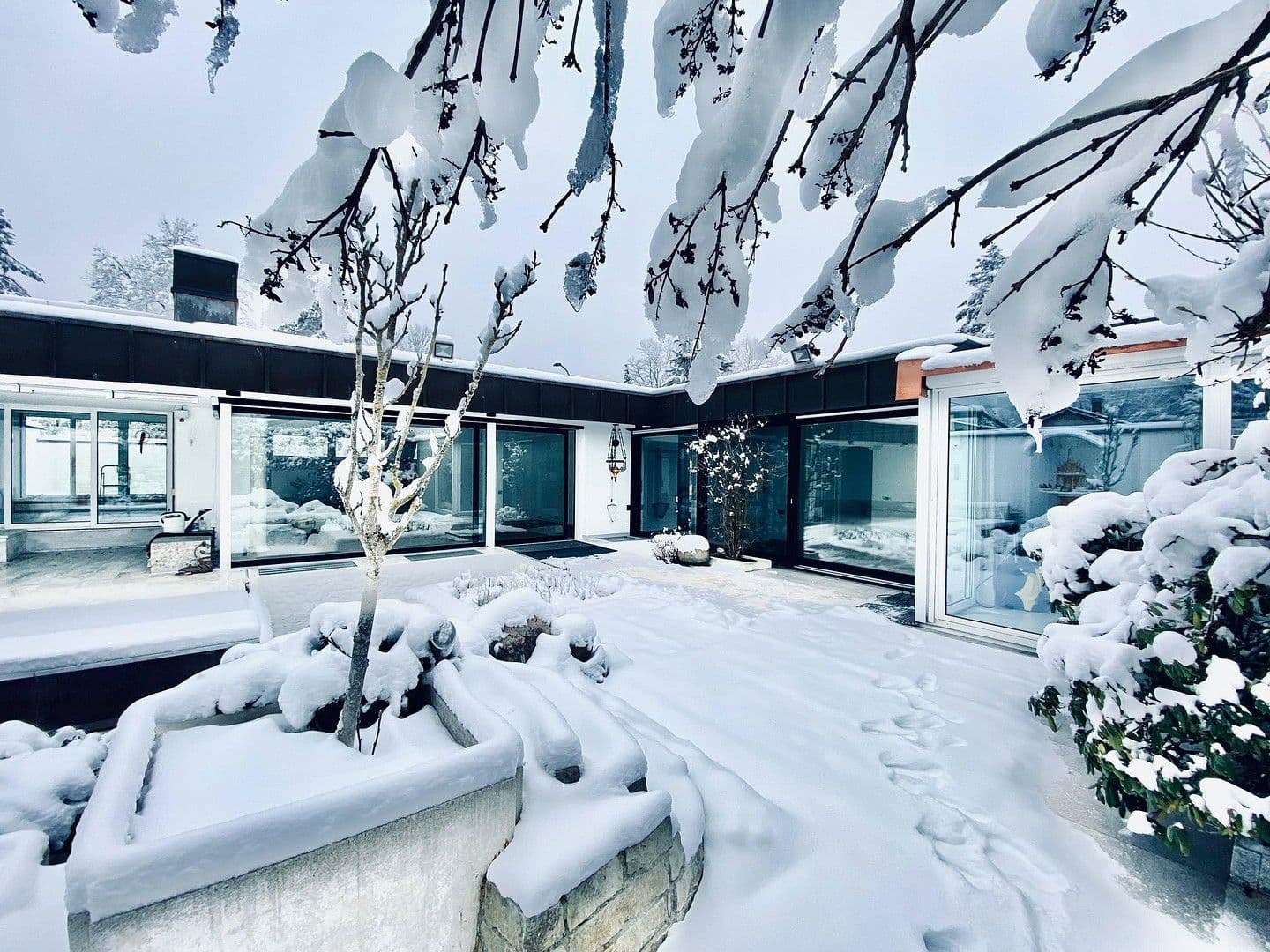 Prodej domu 294 m², pozemek 636 m², Taufkirchen-München, Bavorsko Prodej domu 294 m², pozemek 636 m², Taufkirchen-München, Bavorsko