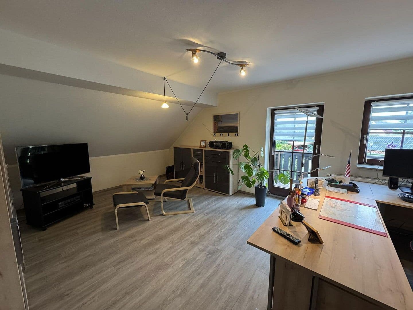 Prodej domu 220 m², pozemek 1.093 m², Kamenec, Sasko Prodej domu 220 m², pozemek 1.093 m², Kamenec, Sasko