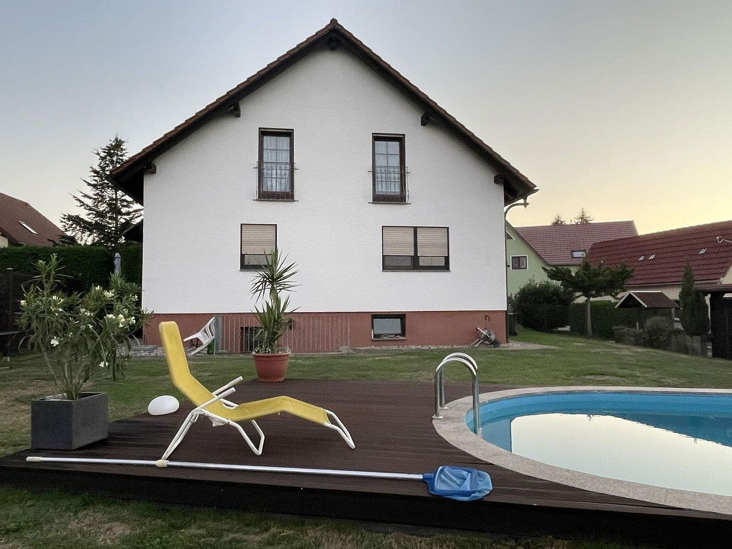 Prodej domu 220 m², pozemek 1.093 m², Kamenec, Sasko Prodej domu 220 m², pozemek 1.093 m², Kamenec, Sasko