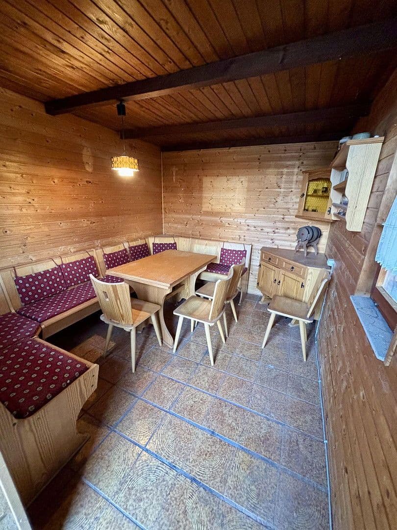 Prodej domu 266 m², pozemek 811 m², Am Feld 10, Rattelsdorf, Bavorsko Prodej domu 266 m², pozemek 811 m², Am Feld 10, Rattelsdorf, Bavorsko
