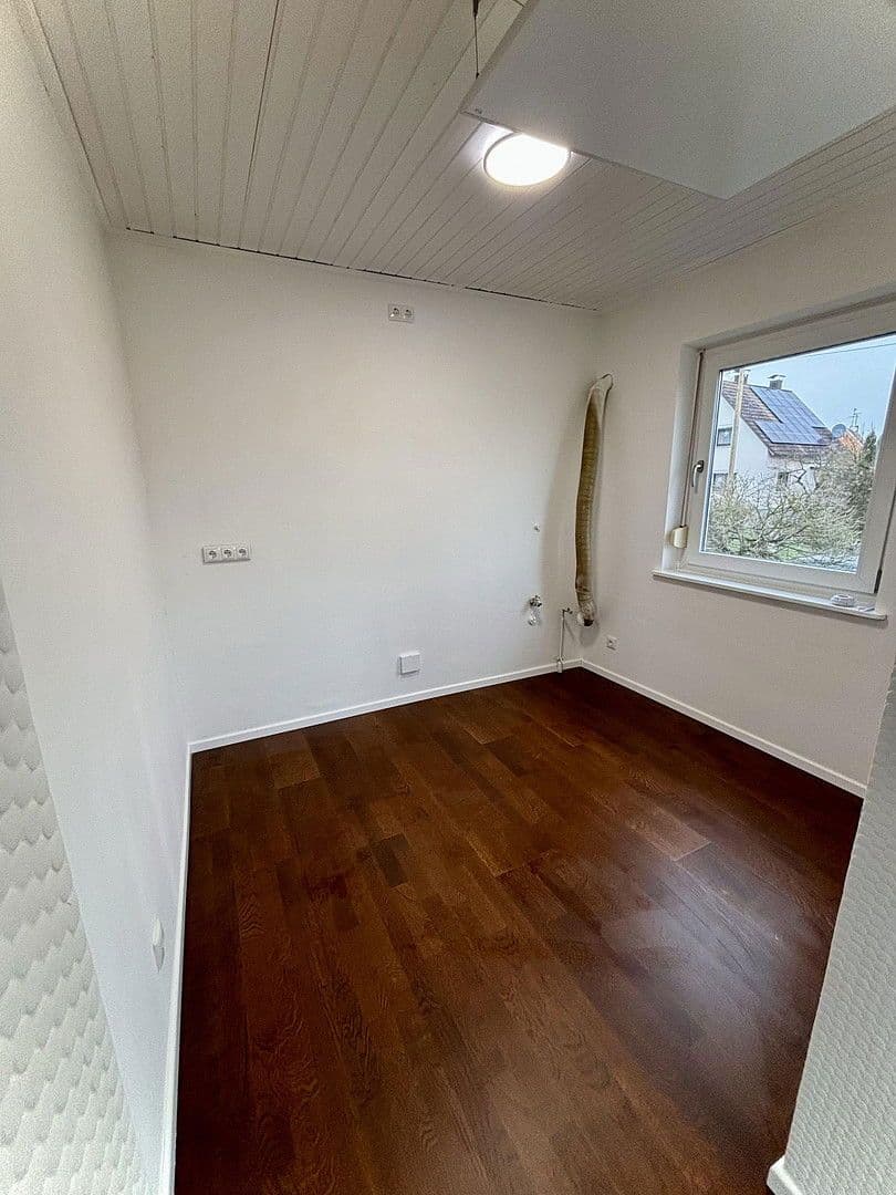 Prodej domu 266 m², pozemek 811 m², Am Feld 10, Rattelsdorf, Bavorsko Prodej domu 266 m², pozemek 811 m², Am Feld 10, Rattelsdorf, Bavorsko