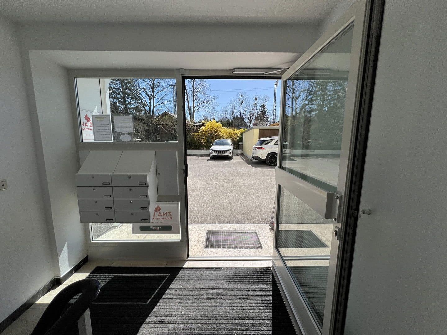 Pronájem kanceláře 126 m², Bodenseestraße 235, München, Bavorsko Pronájem kanceláře 126 m², Bodenseestraße 235, München, Bavorsko