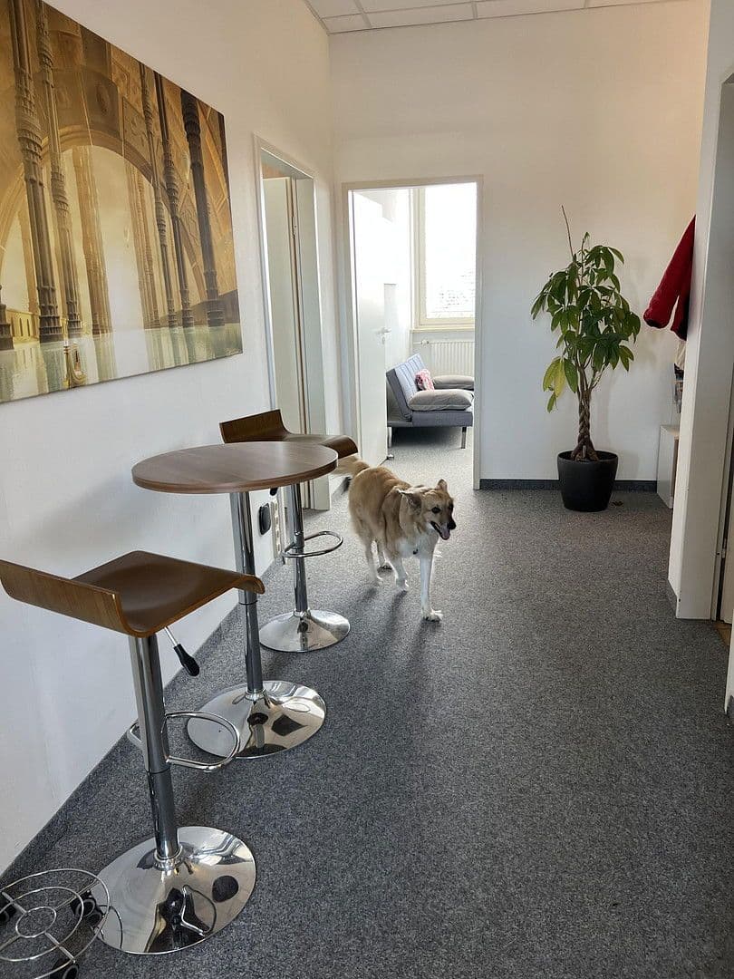 Pronájem kanceláře 126 m², Bodenseestraße 235, München, Bavorsko Pronájem kanceláře 126 m², Bodenseestraße 235, München, Bavorsko