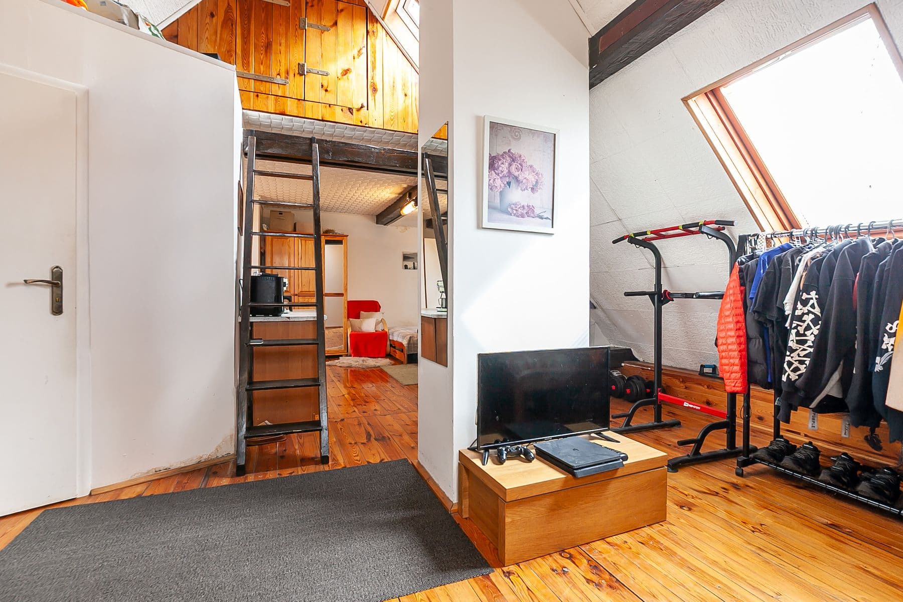 Prodej domu 255 m², pozemek 384 m², Pod Sychrovem II, Praha, Praha Prodej domu 255 m², pozemek 384 m², Pod Sychrovem II, Praha, Praha