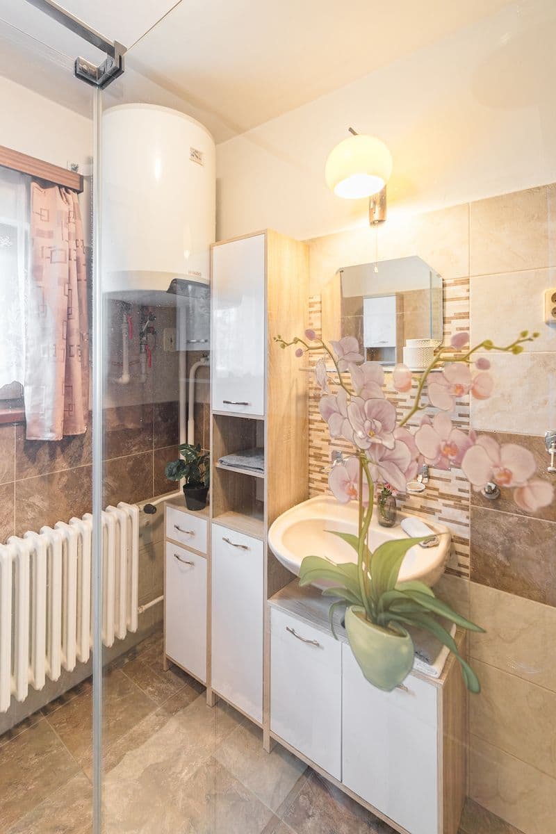 Prodej domu 160 m², pozemek 895 m², Nad Tratí, Vlašim, Středočeský kraj Prodej domu 160 m², pozemek 895 m², Nad Tratí, Vlašim, Středočeský kraj