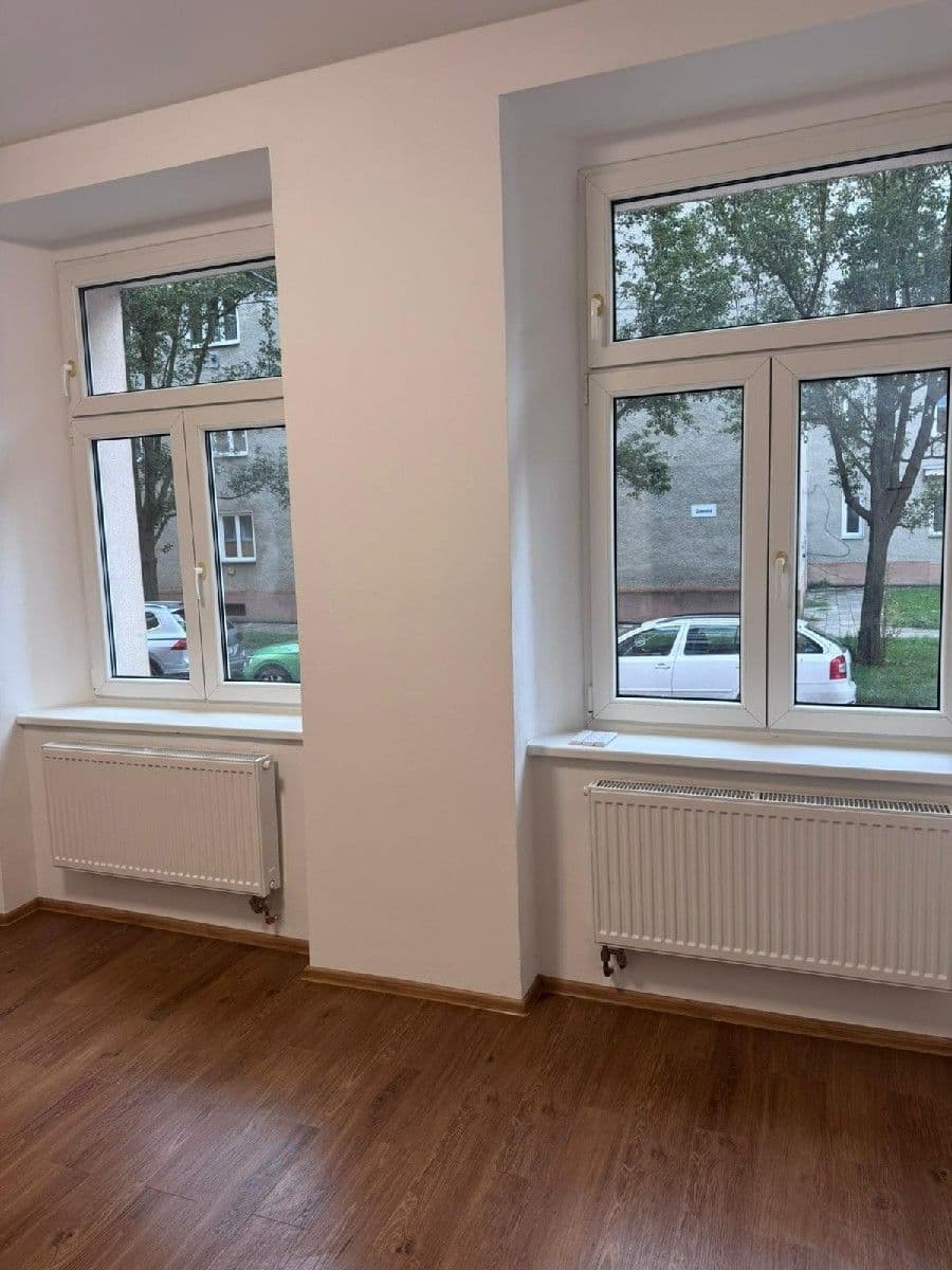 Pronájem bytu 3+1 110 m², Praskova, Olomouc, Olomoucký kraj Pronájem bytu 3+1 110 m², Praskova, Olomouc, Olomoucký kraj