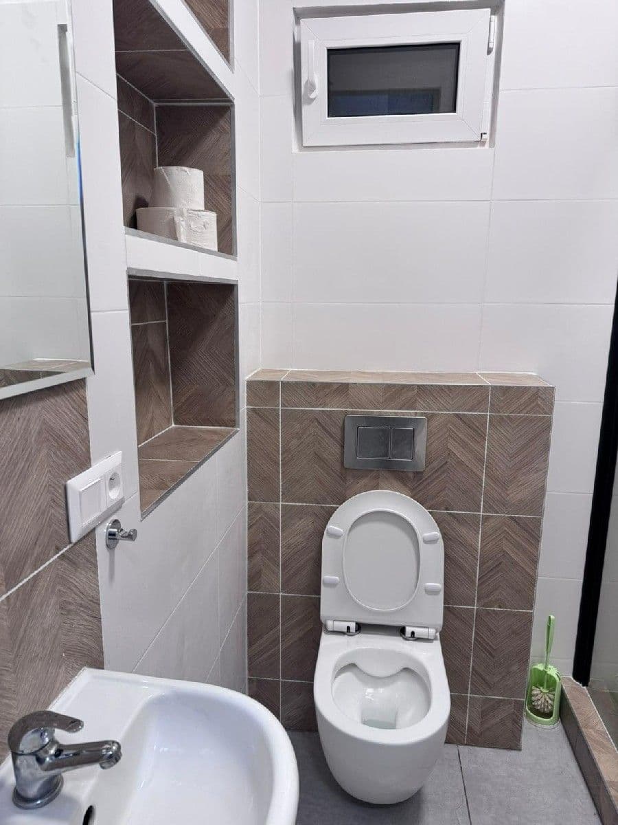 Pronájem bytu 3+1 110 m², Praskova, Olomouc, Olomoucký kraj Pronájem bytu 3+1 110 m², Praskova, Olomouc, Olomoucký kraj