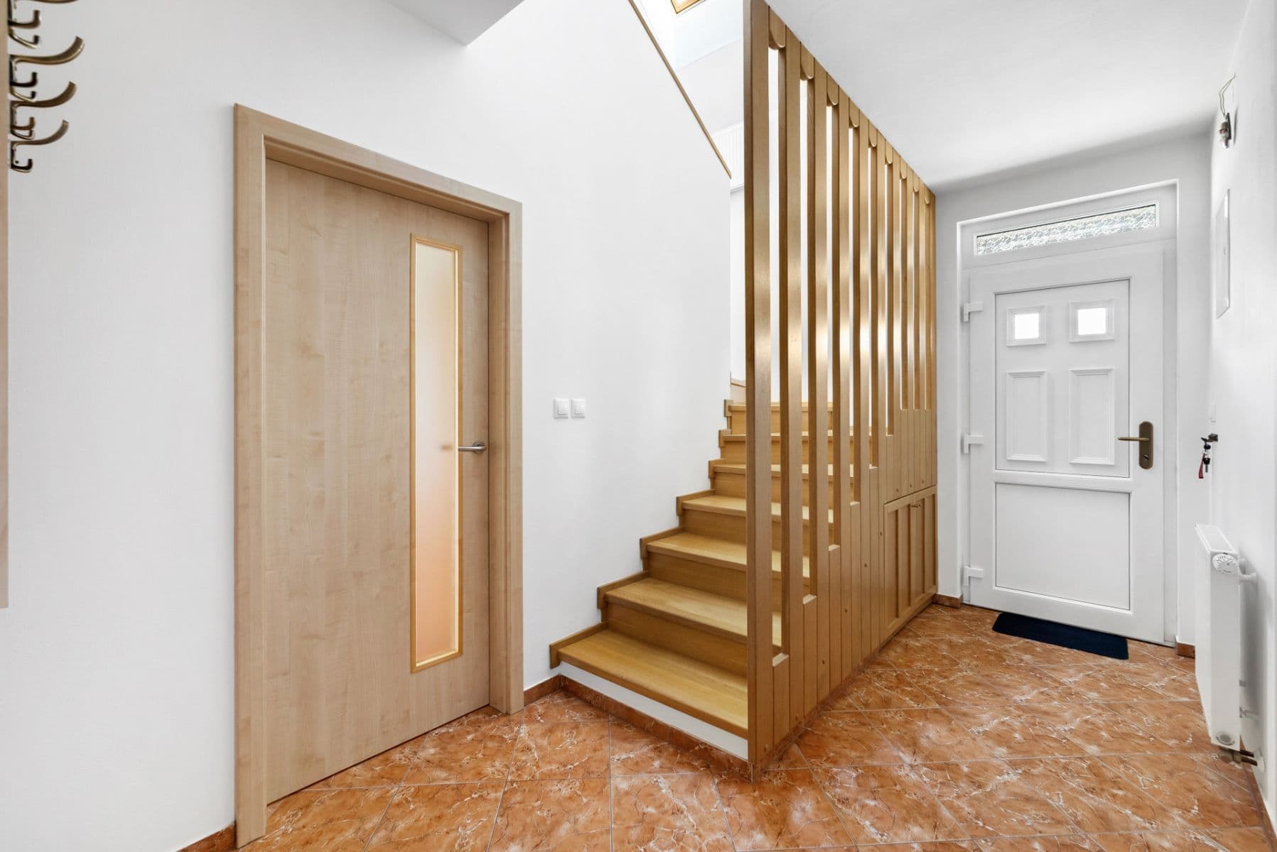 Prodej domu 172 m², pozemek 690 m², Hřbitovní, Blučina, Jihomoravský kraj Prodej domu 172 m², pozemek 690 m², Hřbitovní, Blučina, Jihomoravský kraj