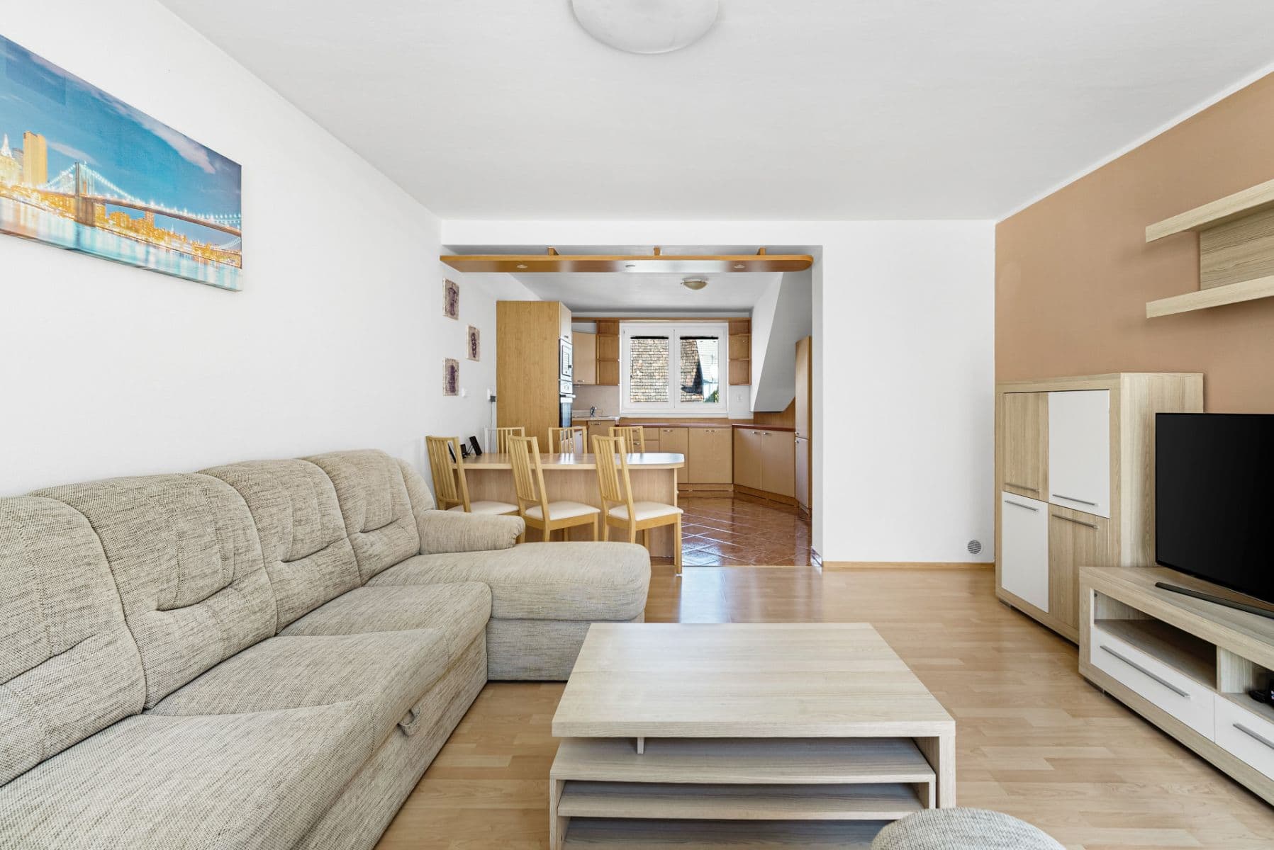 Prodej domu 172 m², pozemek 690 m², Hřbitovní, Blučina, Jihomoravský kraj Prodej domu 172 m², pozemek 690 m², Hřbitovní, Blučina, Jihomoravský kraj