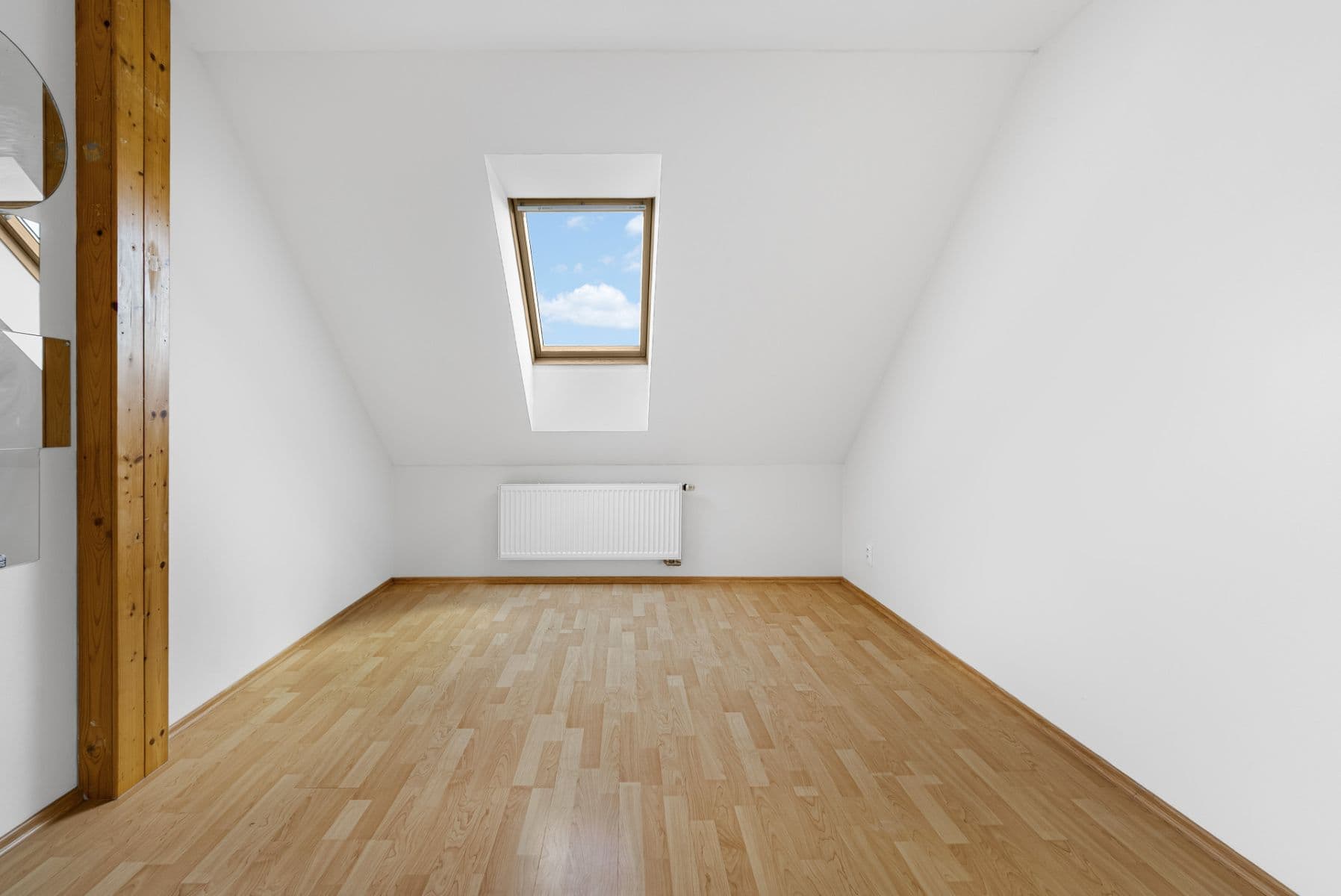 Prodej domu 172 m², pozemek 690 m², Hřbitovní, Blučina, Jihomoravský kraj Prodej domu 172 m², pozemek 690 m², Hřbitovní, Blučina, Jihomoravský kraj