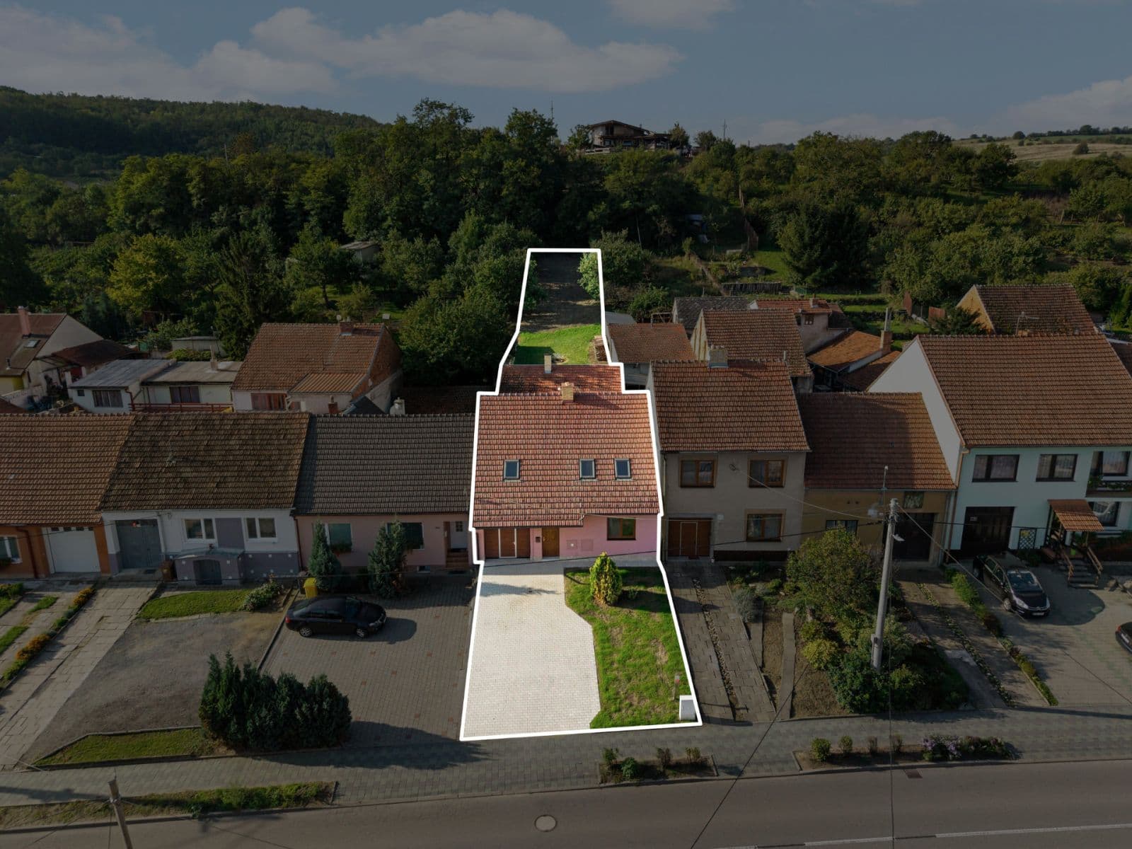 Prodej domu 172 m², pozemek 690 m², Hřbitovní, Blučina, Jihomoravský kraj Prodej domu 172 m², pozemek 690 m², Hřbitovní, Blučina, Jihomoravský kraj