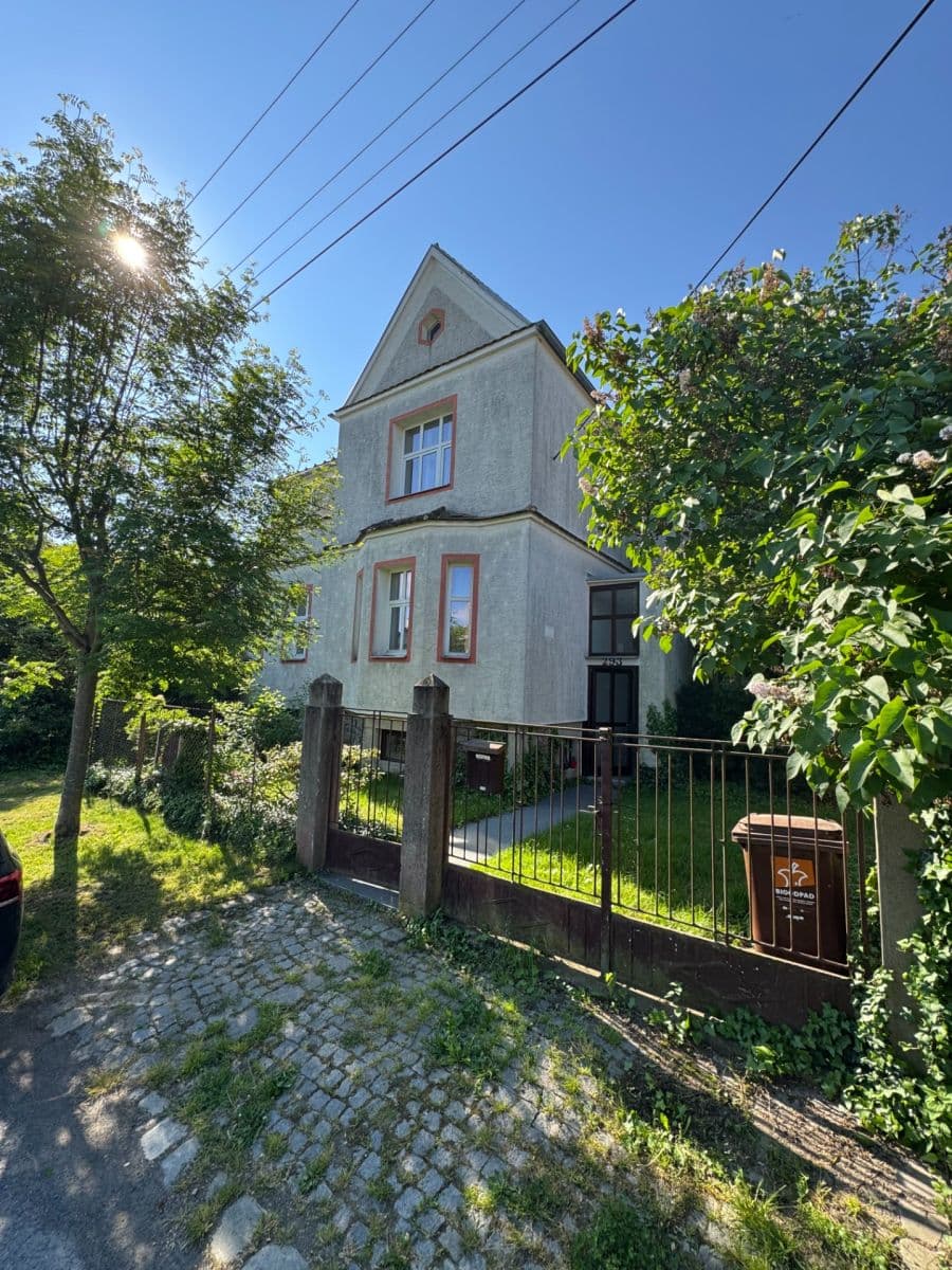 Prodej domu 230 m², pozemek 1.017 m², Jiráskova, Litovel, Olomoucký kraj Prodej domu 230 m², pozemek 1.017 m², Jiráskova, Litovel, Olomoucký kraj