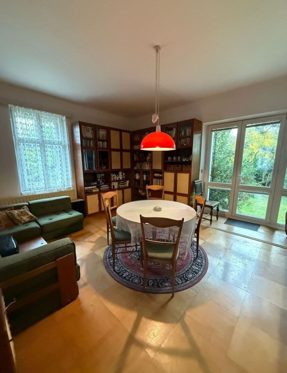 Prodej domu 180 m², pozemek 1.017 m², Jiráskova, Litovel, Olomoucký kraj Prodej domu 180 m², pozemek 1.017 m², Jiráskova, Litovel, Olomoucký kraj