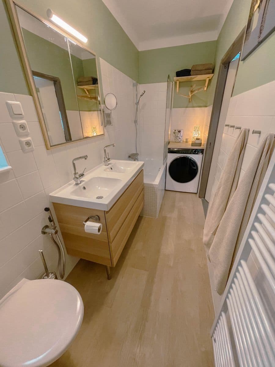 Prodej domu 65 m², pozemek 300 m², Na Ročkově, Praha, Praha Prodej domu 65 m², pozemek 300 m², Na Ročkově, Praha, Praha