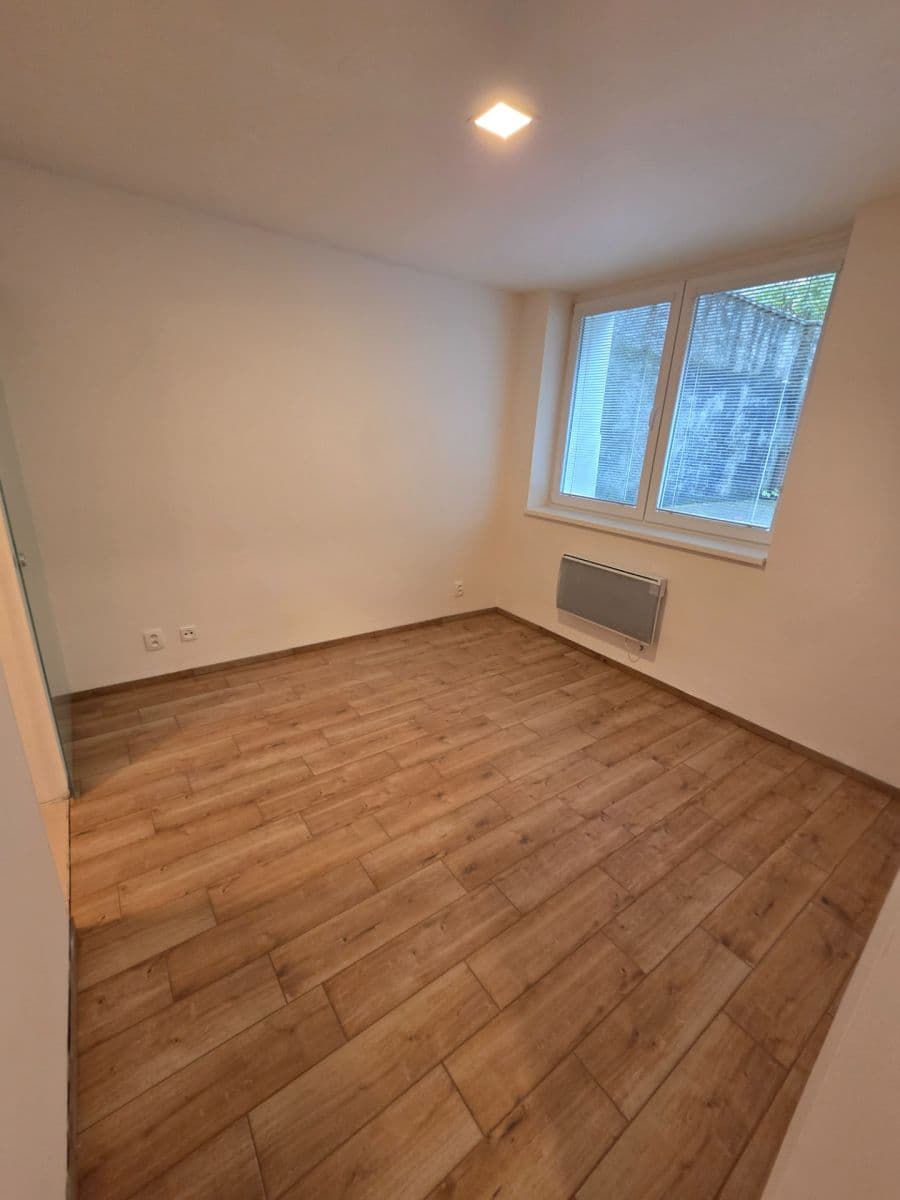 Prodej bytu 2+kk 36 m², Terronská, Praha, Praha Prodej bytu 2+kk 36 m², Terronská, Praha, Praha