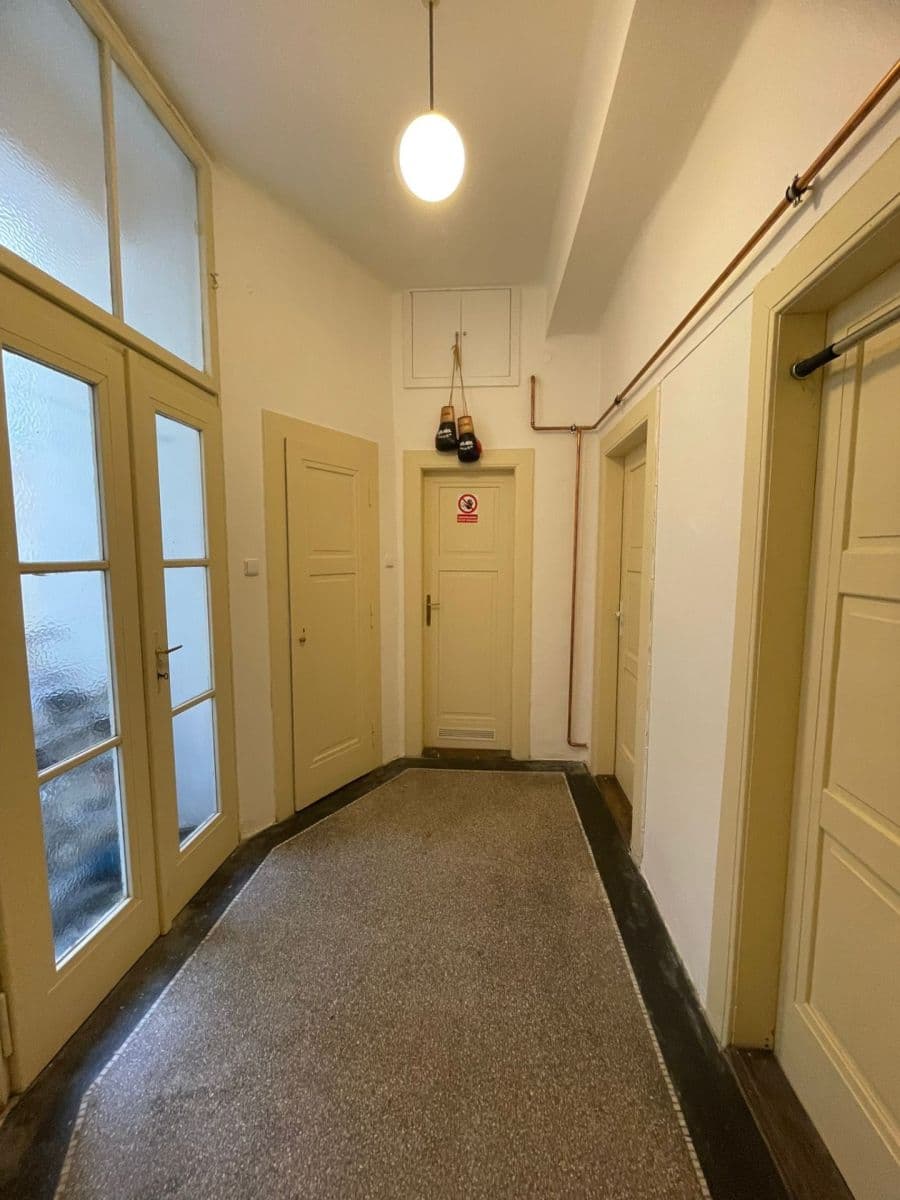 Pronájem bytu 2+kk 53 m², Podolská, Praha, Praha Pronájem bytu 2+kk 53 m², Podolská, Praha, Praha